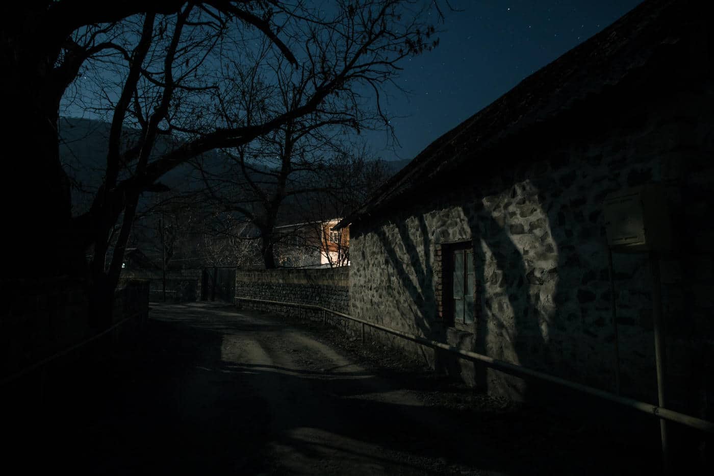 eyam village haunted